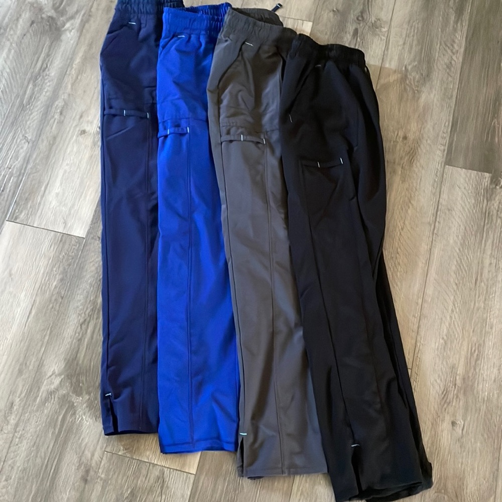 ‼️Bundle deal‼️Scrubstar brand, bottoms , grey , royal blue , black , navy , xs